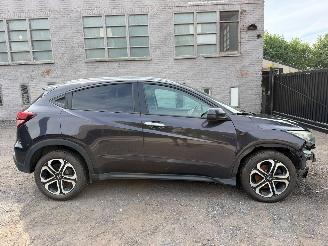 Vaurioauto  passenger cars Honda Hr-v EXECUTIVE 2016/8