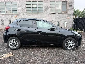 skadebil auto Mazda 2 1.5 D 2018/1