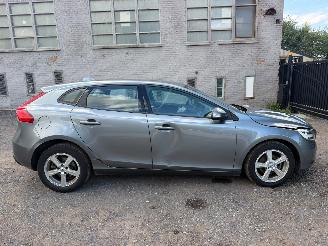 Schadeauto Volvo V-40 V 40 KINETIC 2016/6
