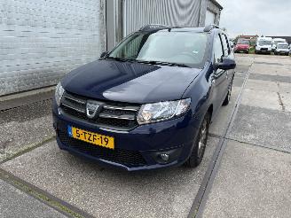 krockskadad bil auto Dacia Logan MCV 0.9 TCe Prestige Airco 2014/6