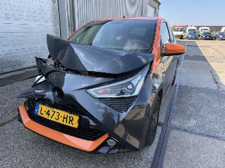 skadebil auto Toyota Aygo 1.0 VVT-i JBL 2021/6