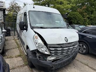 Unfall Kfz Van Renault Master T35 2.3 dCi L3H2 2014/4