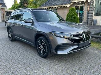 Schadeauto Mercedes EQB 300 4MATIC AMG LINE 7 ZITS PANORAMADAK 2022/2