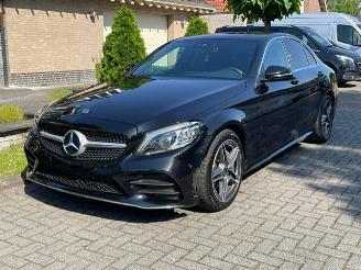 damaged passenger cars Mercedes C-klasse 180 AMG LINE NAVI CAMERA LED PDC 2019/4