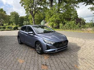 Voiture accidenté Hyundai I-20 AUTOMAAT PREMIUM SPORT BOSE NAVI CLIMA CAMERA LED B.J 12-2024 2024/12