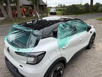 Renault Captur 1.6 E TECH HYBRIDE AUTOMAAT NAVI CLIMA CAMERA B.J 10-2025 New Model picture 22