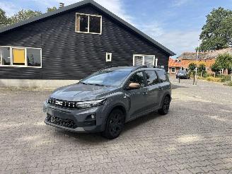 krockskadad bil auto Dacia Jogger 8 HYBRIDE AUTOMAAT 7 PERS EXTREEM NAVI CLIMA CAMERA CRUISE LED B.J 04-2026 2026/4