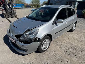 Renault Clio III GRANDTOUR EXCEPTION picture 2
