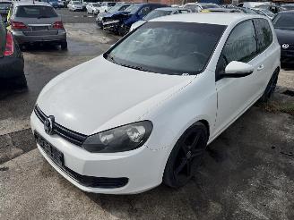 krockskadad bil auto Volkswagen Golf  2009/5