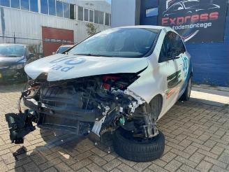 Autoverwertung Renault Zoé Zoe (AG), Hatchback 5-drs, 2012 51kW 2016