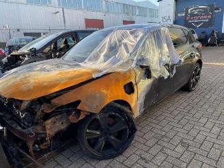 Salvage car Cupra Leon Leon (KLCB), Hatchback, 2020 1.4 e-Hybrid 245, VZ 16V 2021