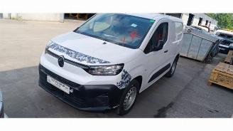 Salvage car Citroën Berlingo  2024/1