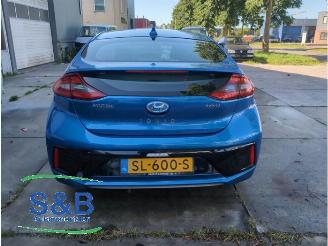 Auto da rottamare Hyundai Ioniq Ioniq, Liftback, 2016 / 2022 1.6 GDI 16V Hybrid 2018/5