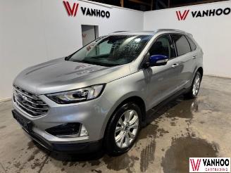 krockskadad bil auto Ford Edge  2020/11