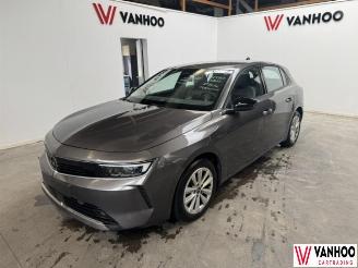 Damaged car Opel Astra  2023/2