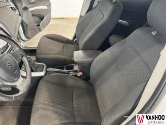 Suzuki SX4 S-CROSS picture 14