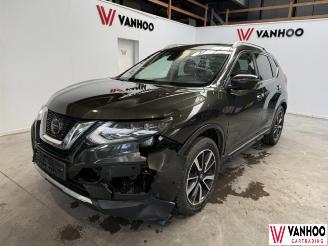 uszkodzony samochody osobowe Nissan X-Trail  2021/4
