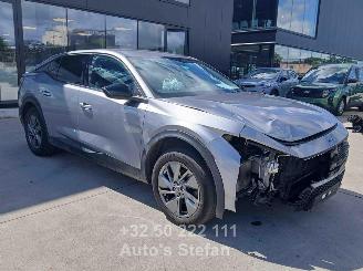 krockskadad bil auto Peugeot 408 ALLURE 2023/10
