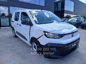 damaged passenger cars Citroën Berlingo  2025/1
