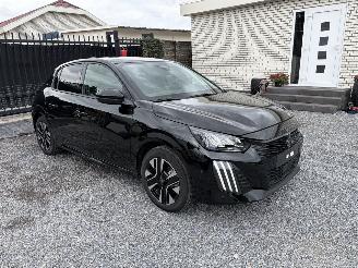 skadebil auto Peugeot 208 BENZINE - ALLURE 2025/10