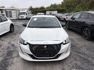 Unfallwagen Peugeot 208 GT-LINE  KLIMATRONIK - NAVI 2021/6