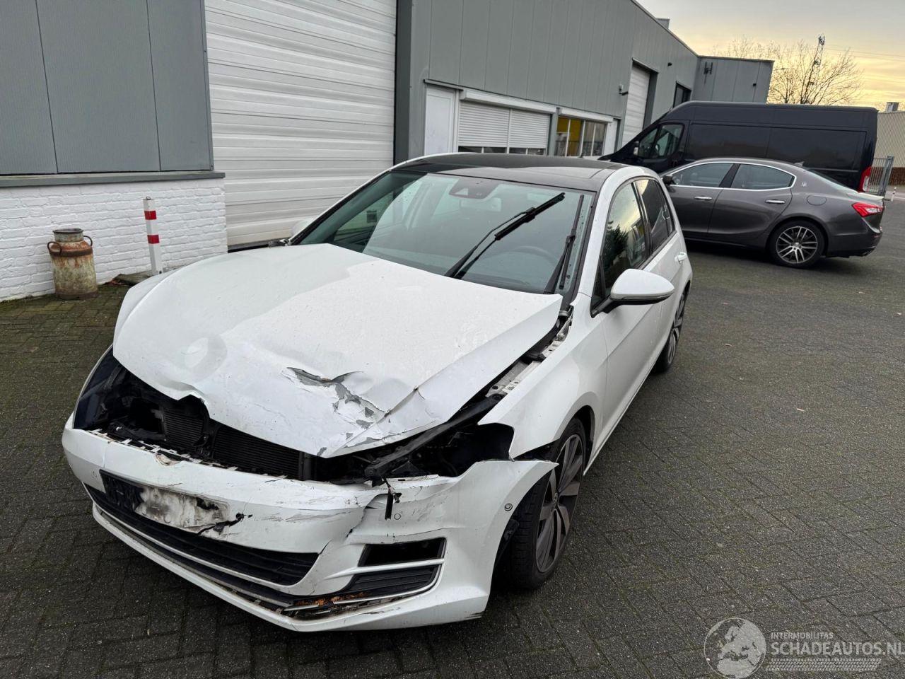 Volkswagen Golf GOLF 1.4 TSI DSG ACT PANO