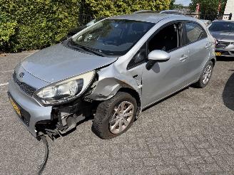 škoda osobní automobily Kia Rio 1.2 CVVT Comfort Pack 2012/4