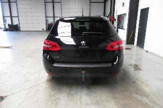 Peugeot 308 SW picture 4