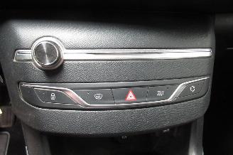 Peugeot 308 SW picture 26