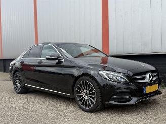 Voiture accidenté Mercedes C-klasse 350 e Lease Edition 2015/1