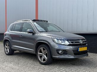  Volkswagen Tiguan 1.4 TSI R LINE NAP PANO 2014/1