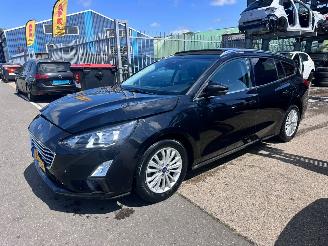  Ford Focus 1.0 EcoBoost Hybride / PANO / TITANIUM 2020/11