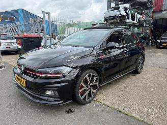 uszkodzony samochody osobowe Volkswagen Polo 2.0 TSI / GTI / PANO / 2020/12