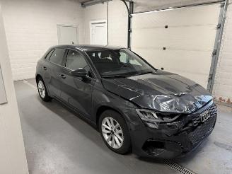 Voiture accidenté Audi A3  2023/8
