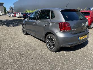Coche accidentado Volkswagen Polo 1.2 tsi 2010/6