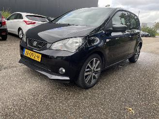 Vaurioauto  passenger cars Seat Mii 5drs FR Pano 2016/2