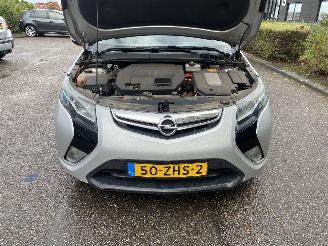 Opel Ampera 1.5 plugin hybrid picture 7