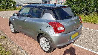 Suzuki Swift  picture 5