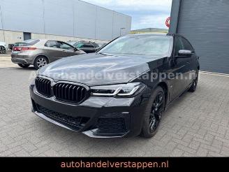 damaged passenger cars BMW 5-serie e M Sport 215KW LED Harman SHT 2021/10