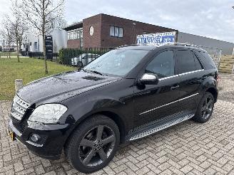 occasione autovettura Mercedes M-klasse 450 CDI ZEER COMPLEET BOUWJAAR 2009 213725 13995 EURO 2009/12