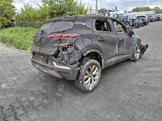 rozbiórka samochody osobowe Renault Captur 1.3 Mild Hybrid 140 2021/12