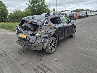 Vrakbiler auto Nissan Qashqai 1.2 DIG 2017/11