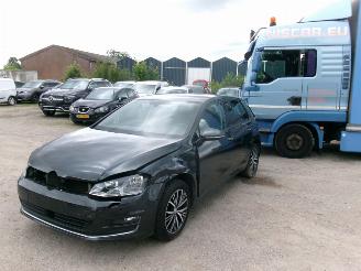 skadebil auto Volkswagen Golf 1.2 -5 Drs Allstar 2016/3