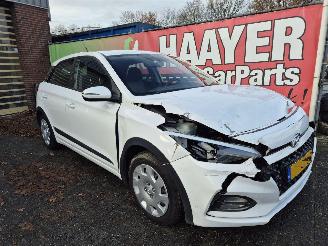Voiture accidenté Hyundai I-20 1.0 t-gdi comfort 2019/4