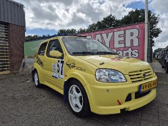 damaged passenger cars Suzuki Ignis 1.5 Rally wagen 2005/6