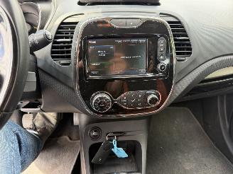 Renault Captur 1.5 dCi Dynamique picture 11