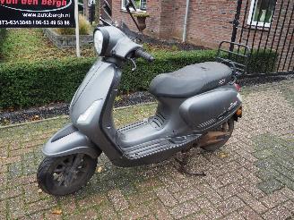 damaged scooters GTS  E-Bravo 20AH 2021/3