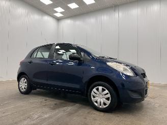 skadebil auto Toyota Yaris 1.0 VVTi Acces 5-drs Airco 2011/2