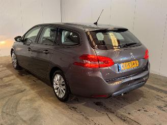 Avarii autoturisme Peugeot 308 1.2 12V e-THP PureTech 110 Combi/o 4Dr Benzine 1.199cc 81kW (110pk) FWD 2016/12