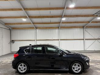 Vaurioauto  passenger cars Ford Focus 1.0EcoBoost 92kW Trend Edition Business 2019/10